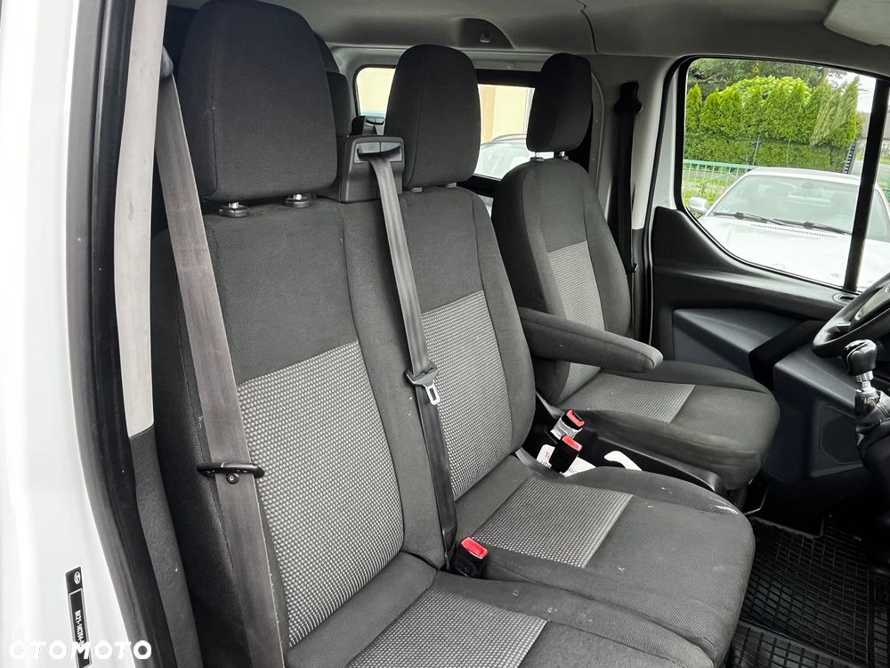 Ford Transit Custom - 19