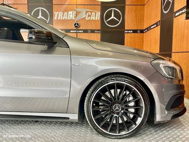 Mercedes-Benz A 45 AMG 4Matic Speedshift 7G-DCT - 45