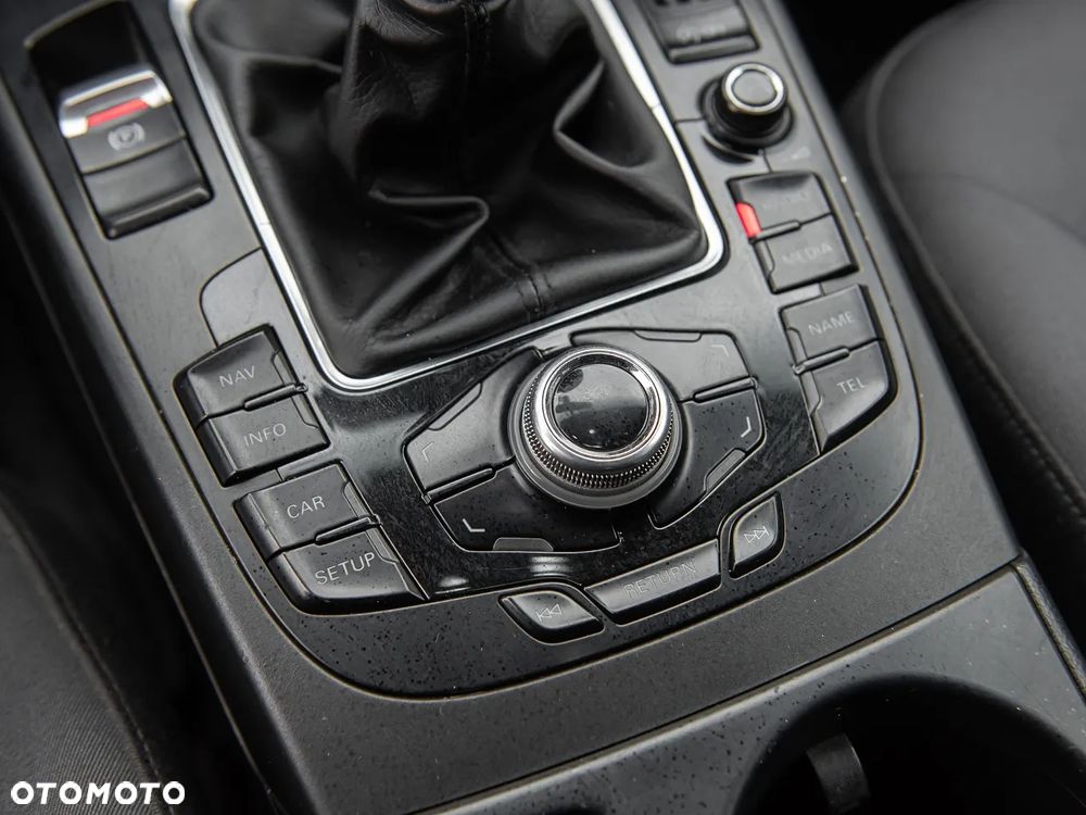 Audi A4 Avant 2.0 TDI - 22