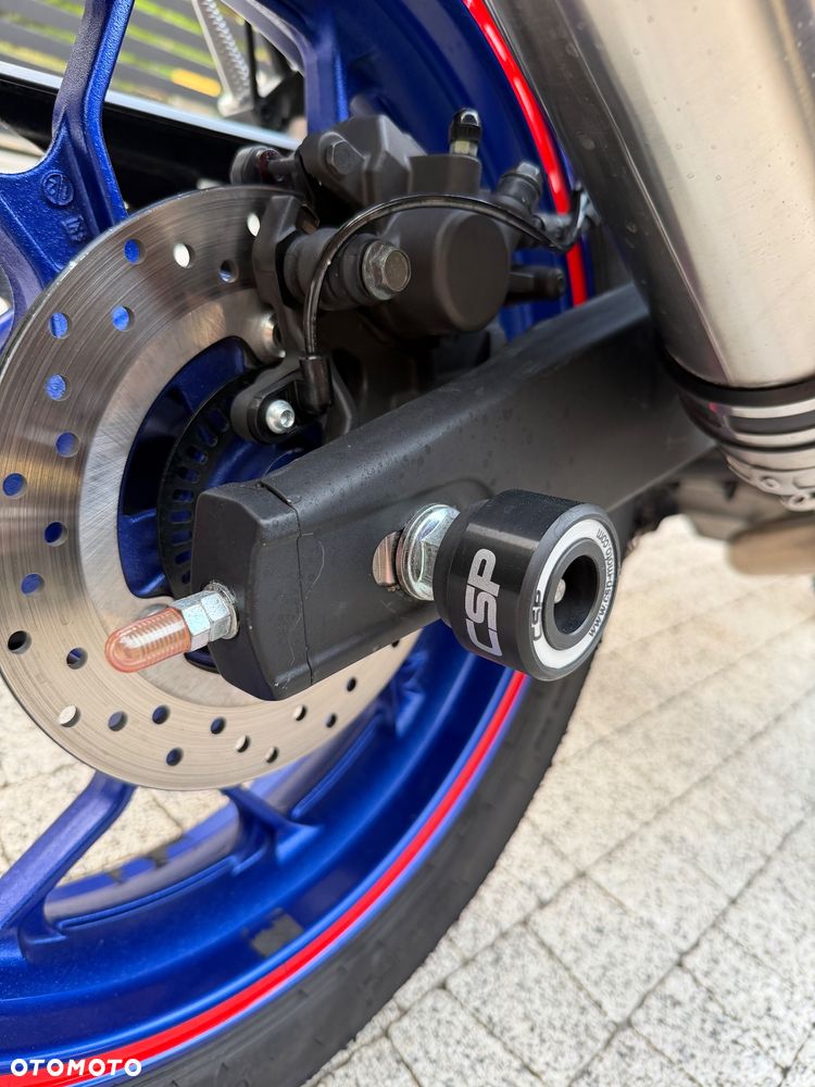 Yamaha R3 - 6