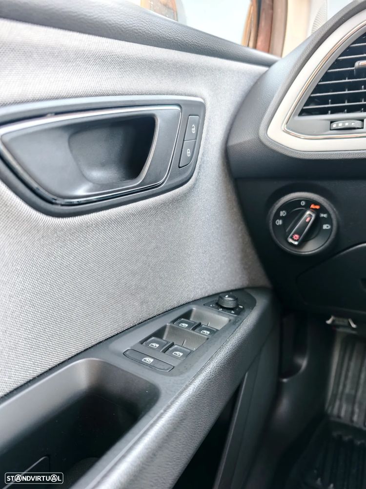 SEAT Leon ST 1.6 TDI Style S/S - 22