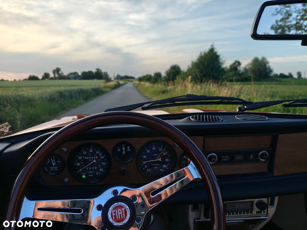 Fiat 124 Spider - 2