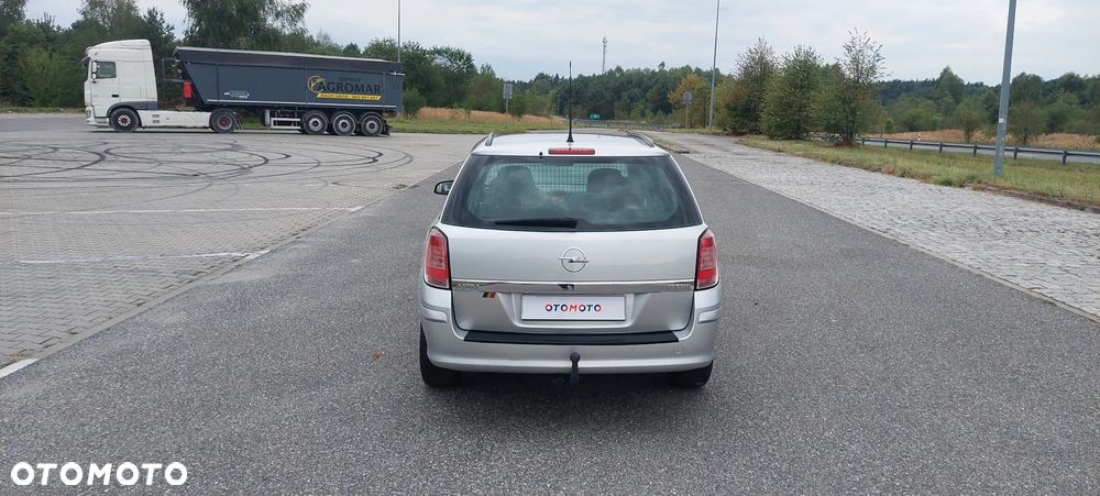 Opel Astra III 1.7 CDTI - 17