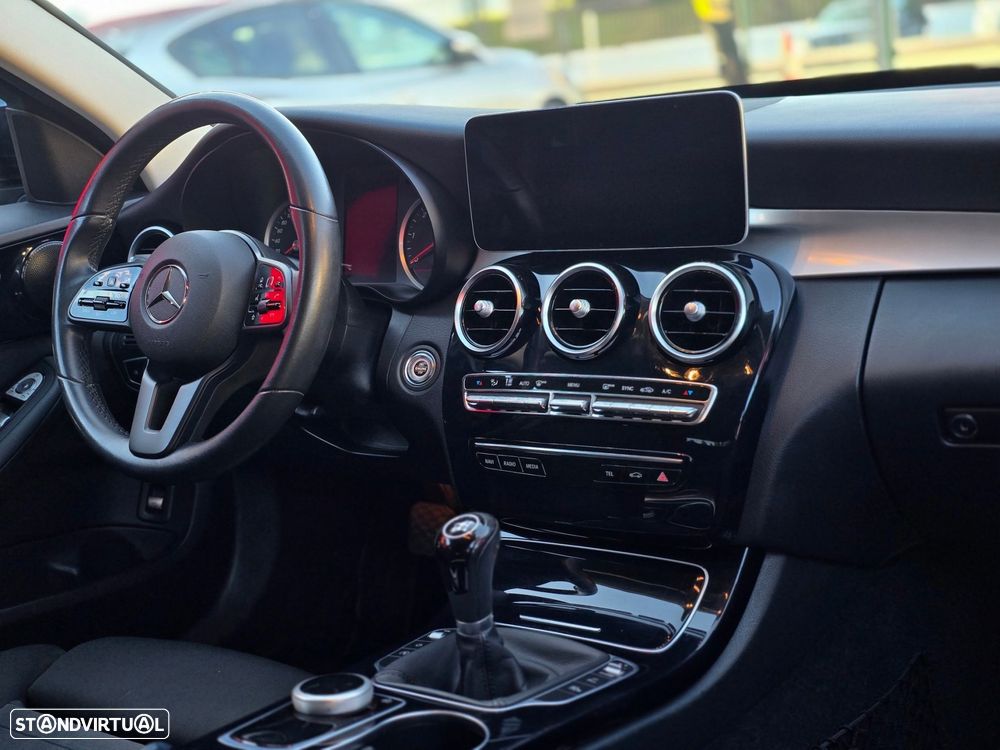 Mercedes-Benz C 180 d Station Avantgarde - 25
