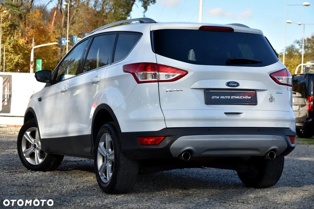 Ford Kuga 1.5 EcoBoost 2x4 SYNC - 14