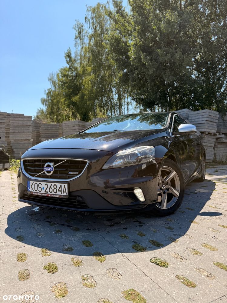 Volvo V40 D4 RDesign - 1