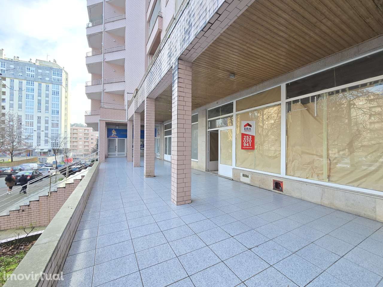 Loja Venda ou Arrendamento - Grande imagem: 2/11