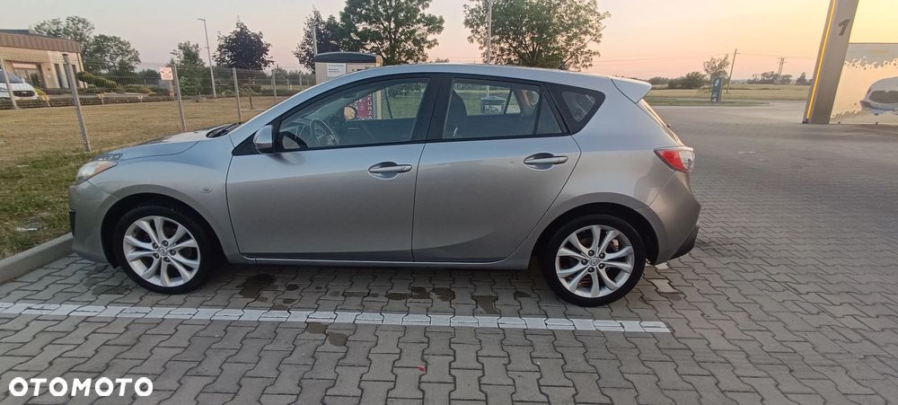 Mazda 3 1.6 Exclusive - 2