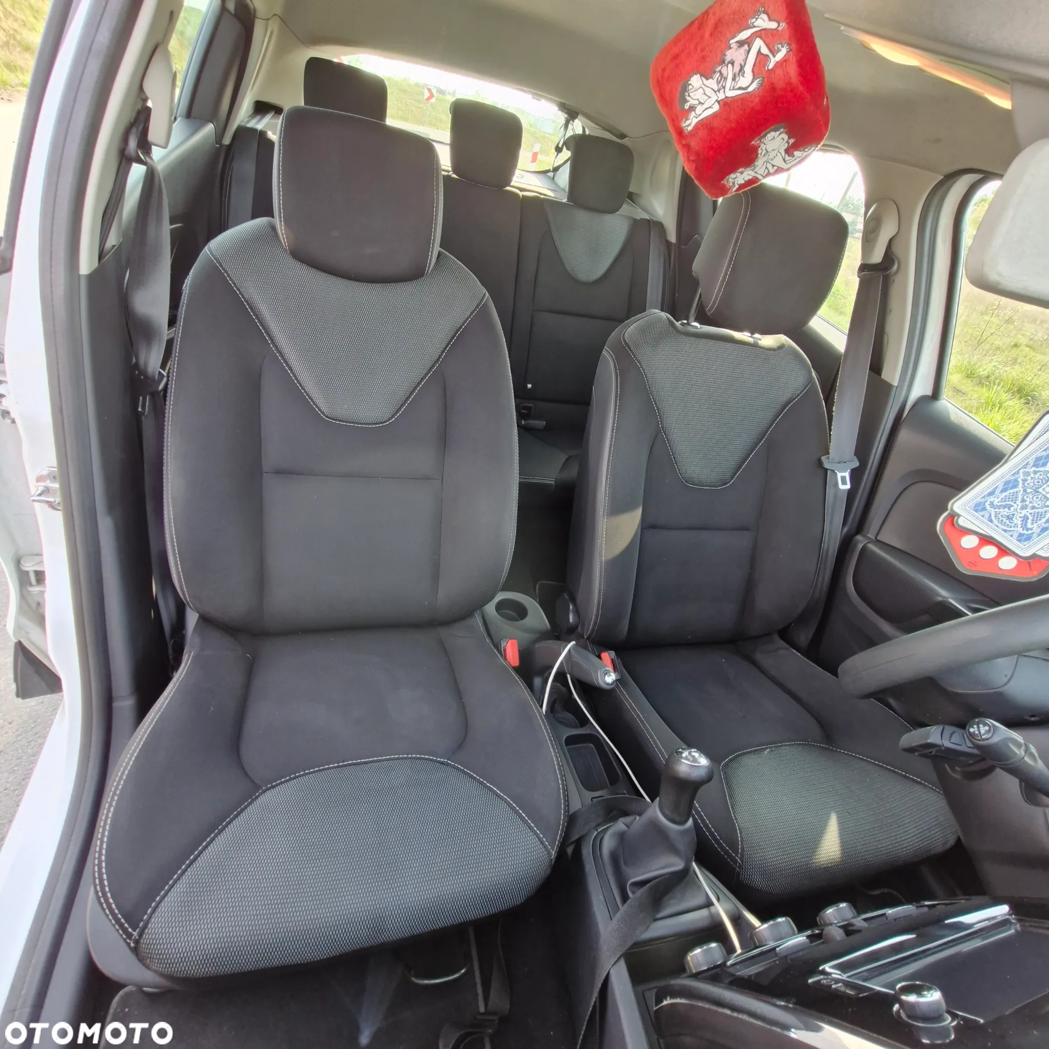 Renault Clio - 8
