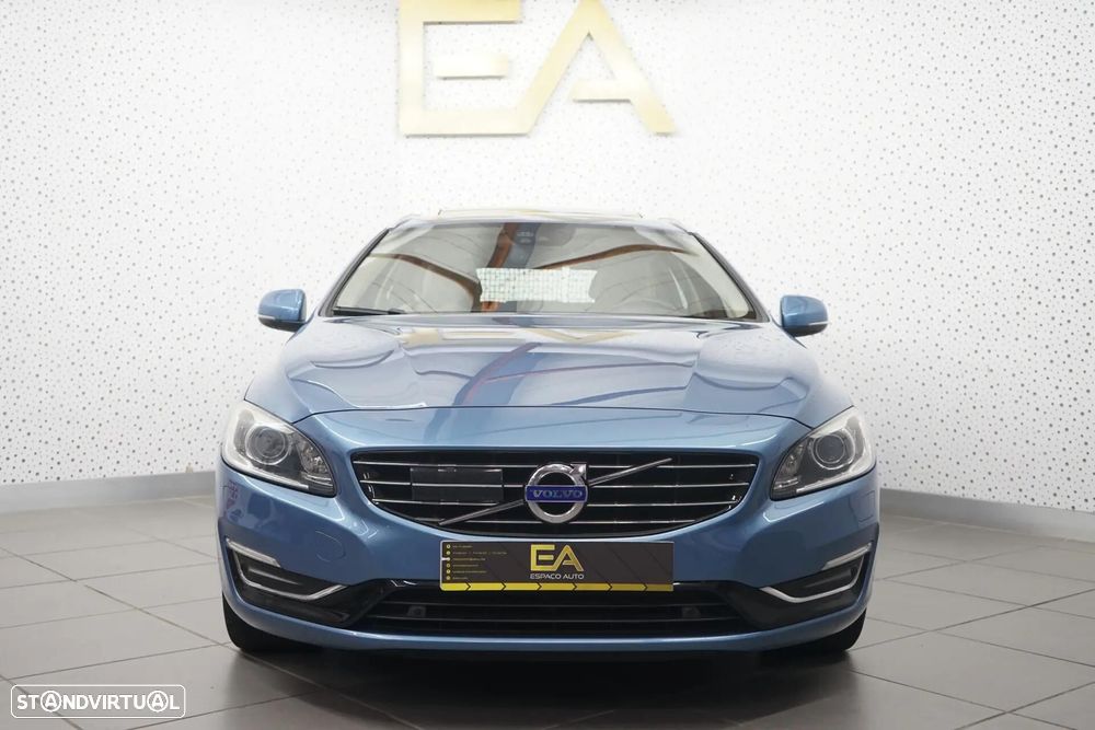 Volvo V60 2.4 D6 Summum AWD Phev - 2