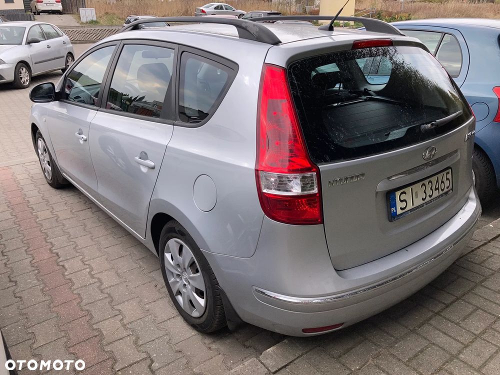 Hyundai i30 1.6 Comfort - 4