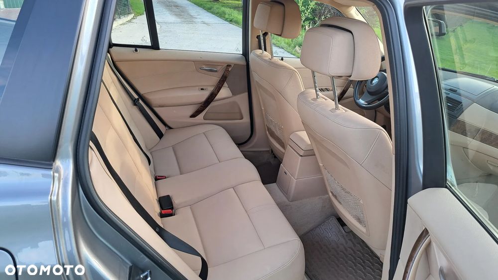 BMW X3 xDrive18d Edition Exclusive - 18