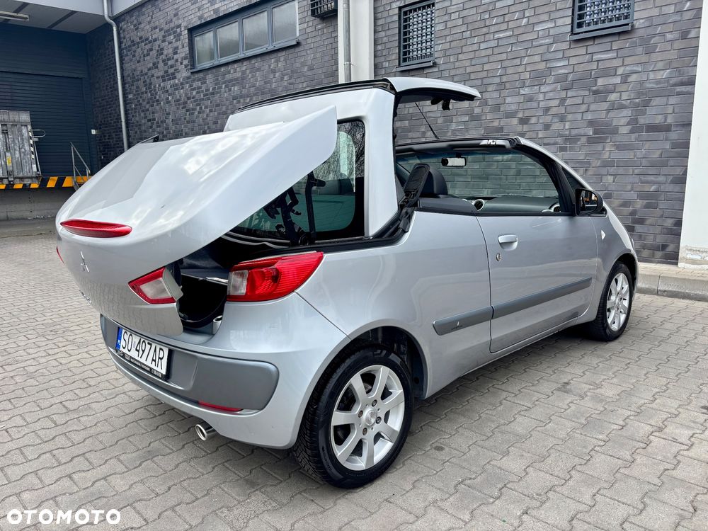 Mitsubishi Colt 1.5 Invite - 17