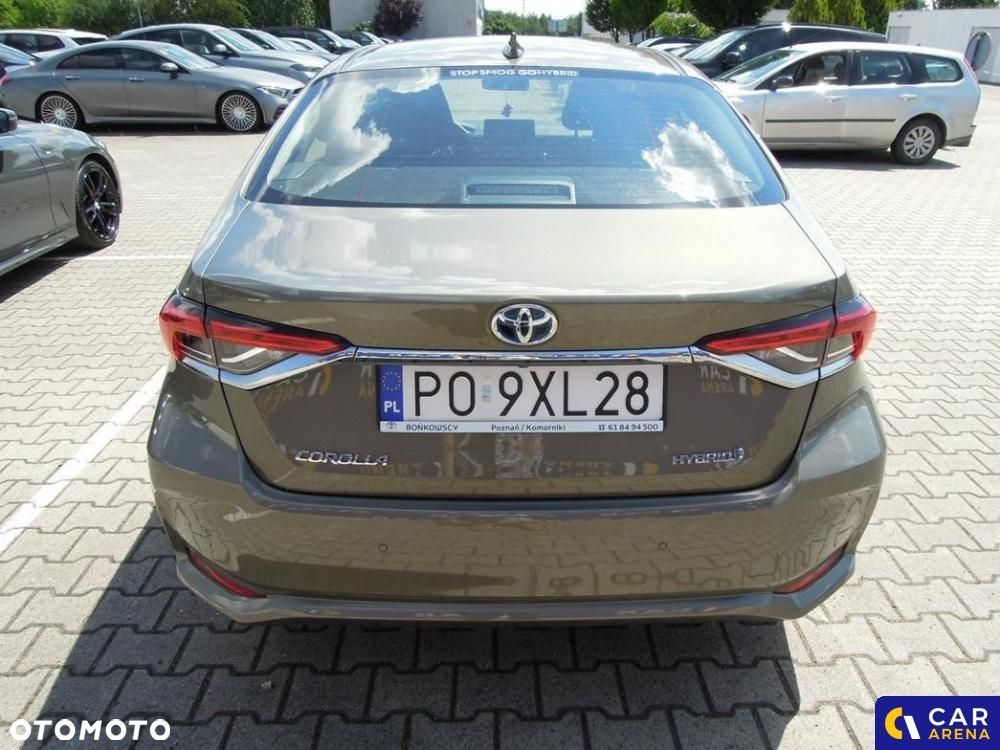 Toyota Corolla - 4
