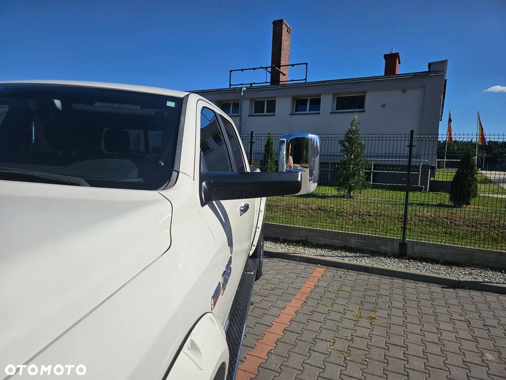 Dodge RAM - 4