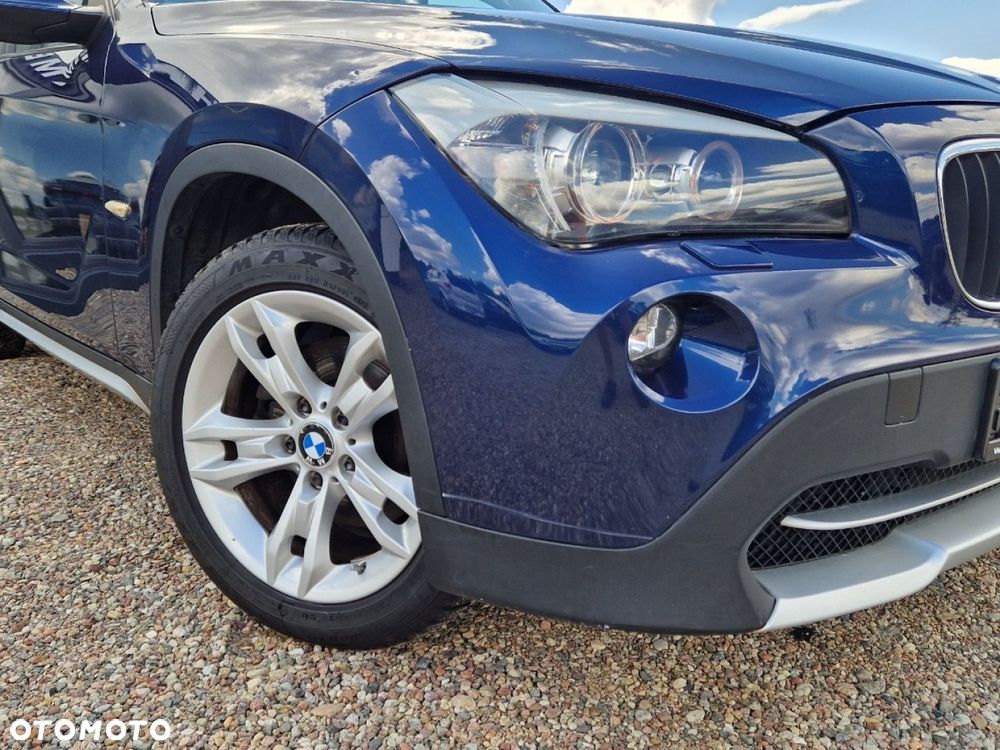 BMW X1 sDrive18i Sport Line - 24