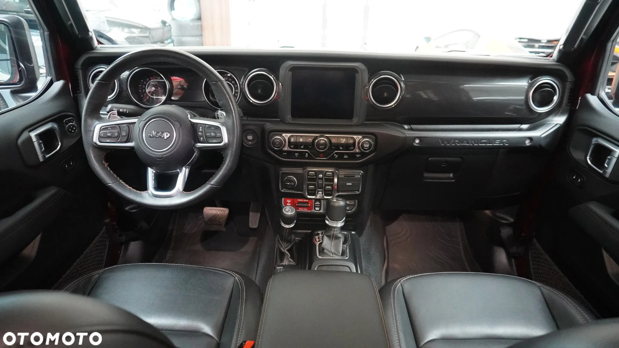 Jeep Wrangler - 7