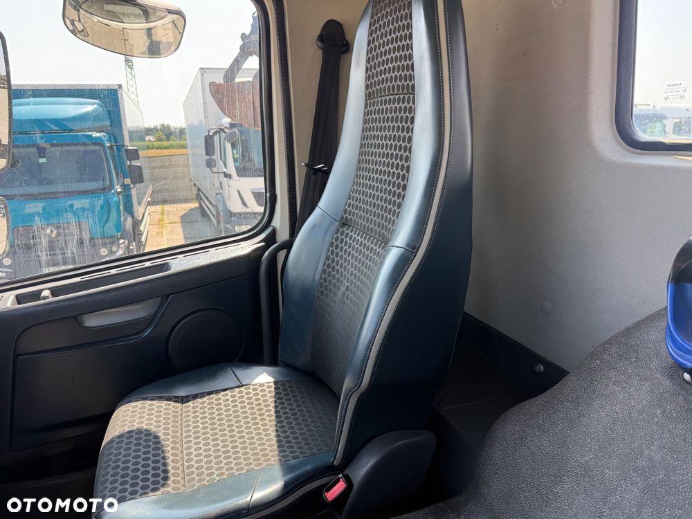 Volvo FMX 410 / WYWROTKA + HDS / 8X4 / KIPER 2 STRONY / MANUAL / EURO 5 / Z FRANCJI / STAN BDB / / / - 36