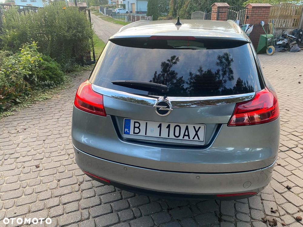 Opel Insignia - 11