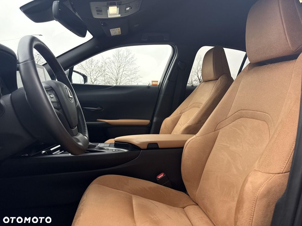 Lexus UX 250h GPF Business 2WD - 10