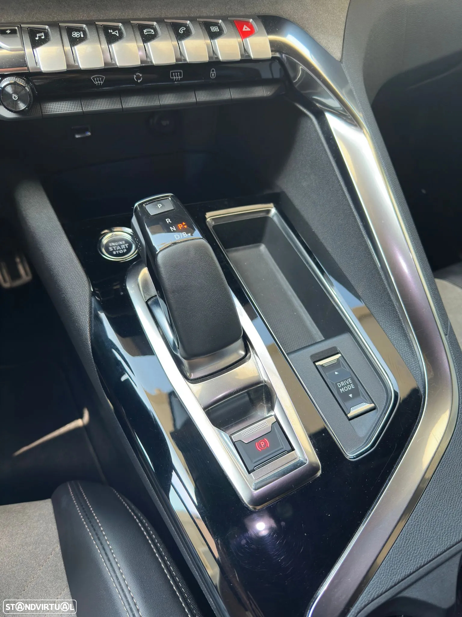 Peugeot 3008 1.6 Hybrid GT e-EAT8 - 12