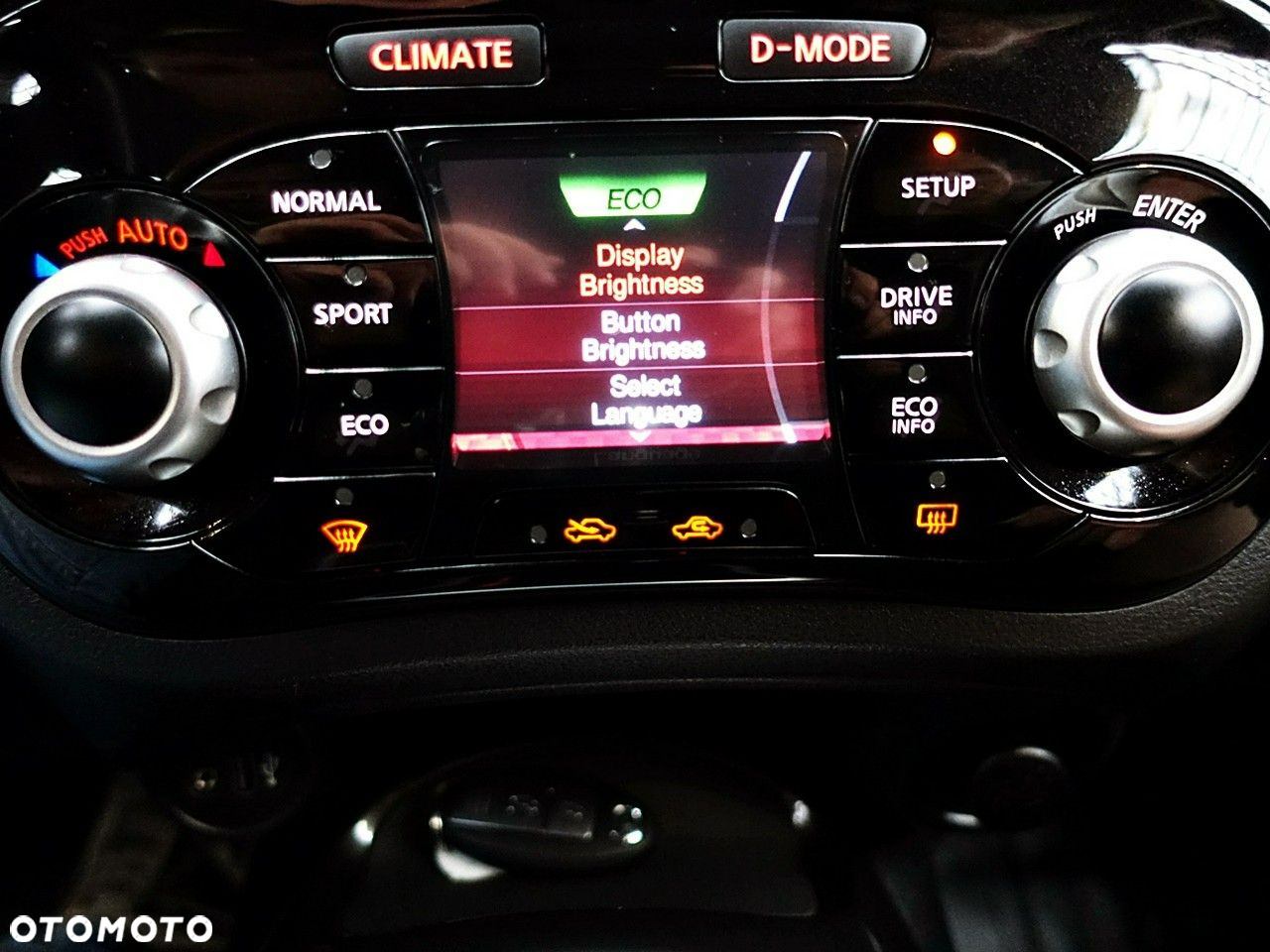 Nissan Juke - 28