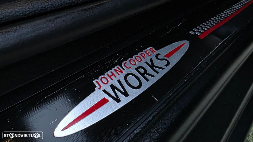 MINI 3 Portas Cooper D - 27