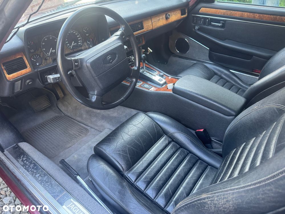 Jaguar XJS - 11