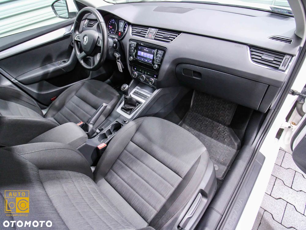 Skoda Octavia 1.6 TDI 4x4 Elegance - 9