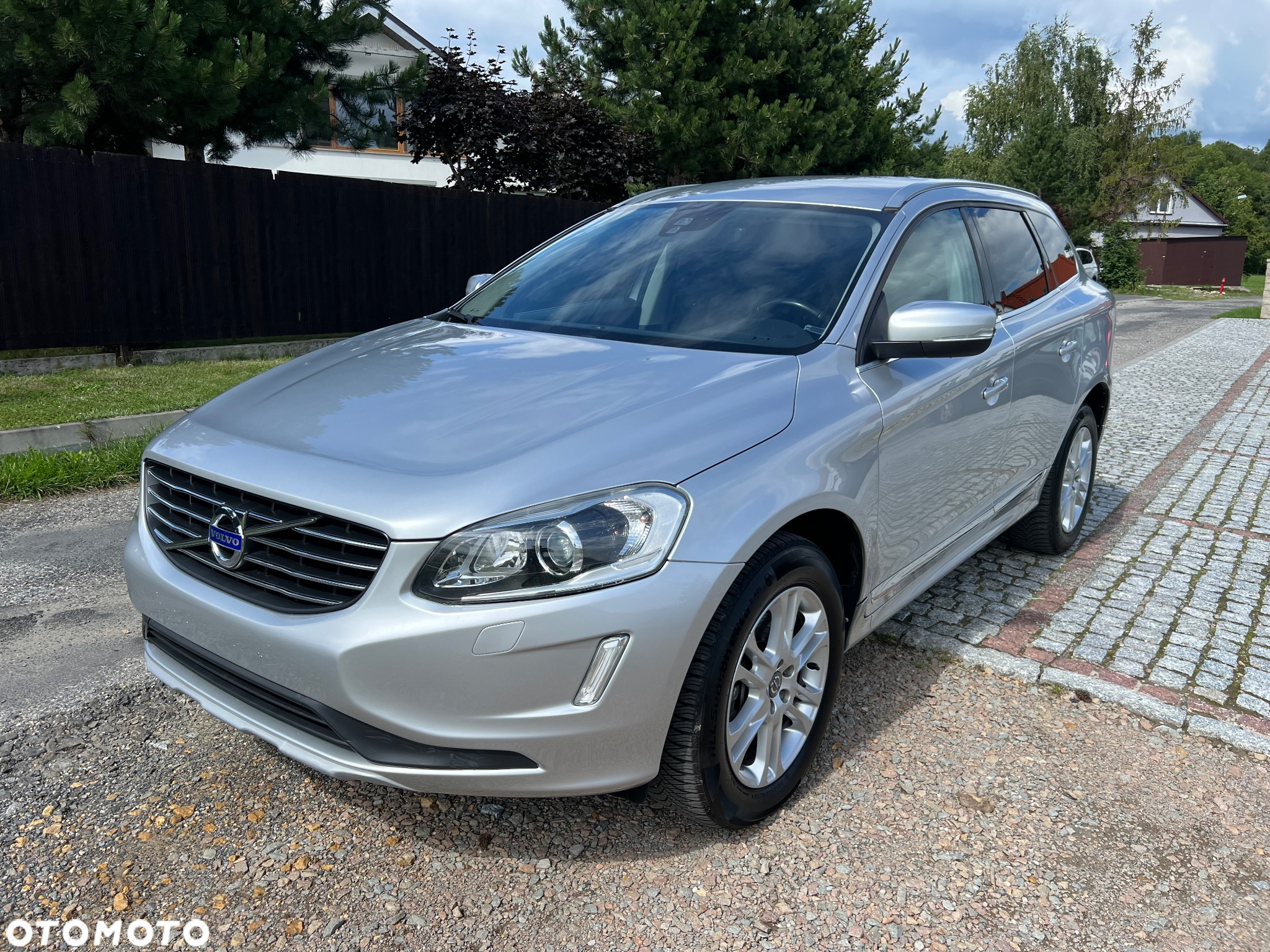 Volvo XC 60 D4 AWD Geartronic Summum - 9