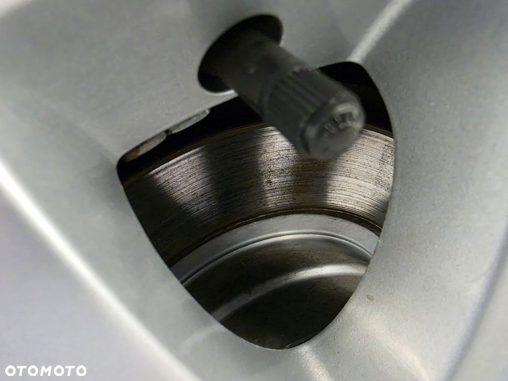 BMW Seria 1 118i - 19