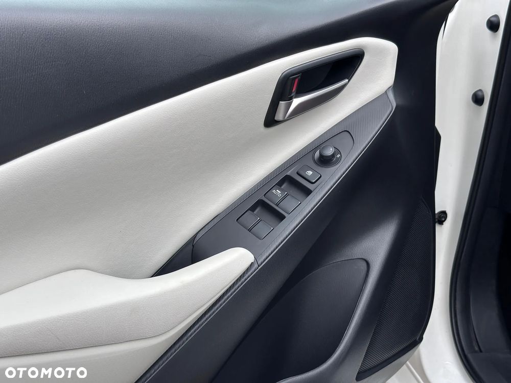 Mazda 2 SKYACTIV-G 90 Red Sports Edition - 16