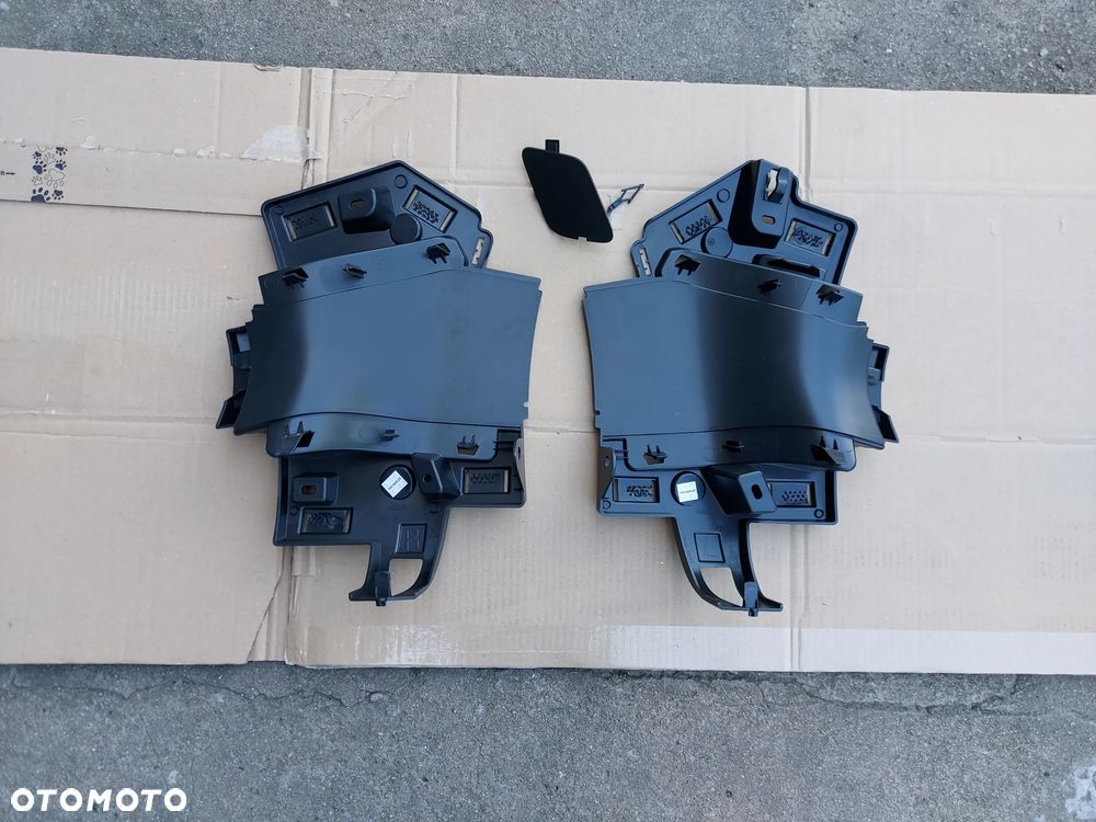 Nissan Townstar 22- Ślizg Zderzaka Przód L+R Nowy Oryginał