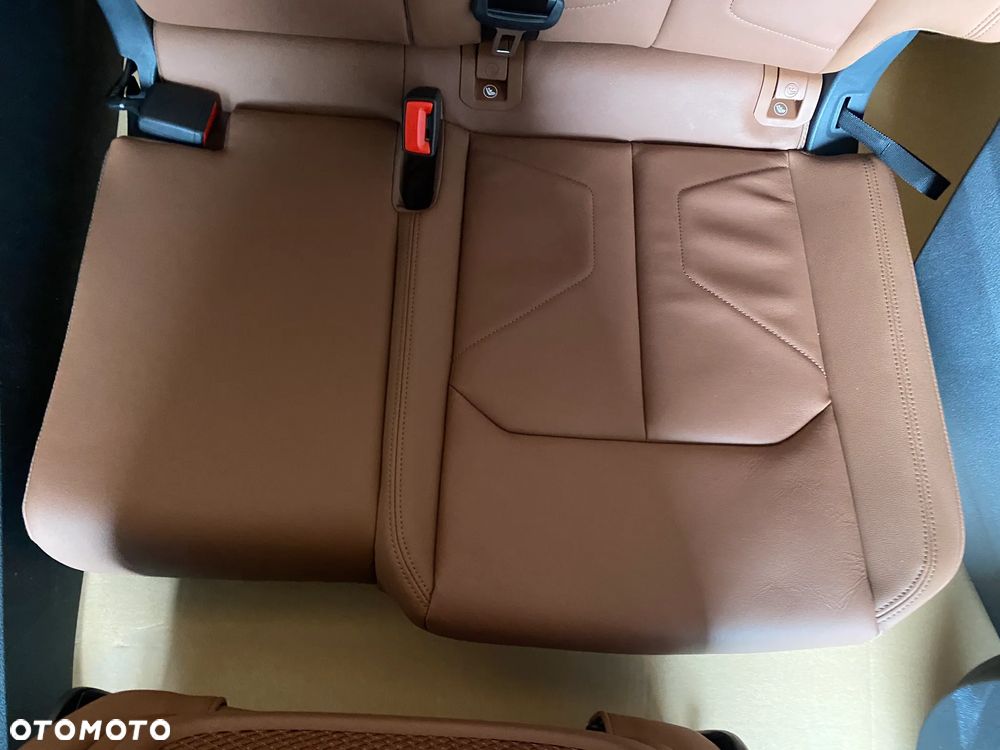 Audi Q3 83A kompletny środek Fotel fotele kanapa skóra boczki brązowe 32km - 16