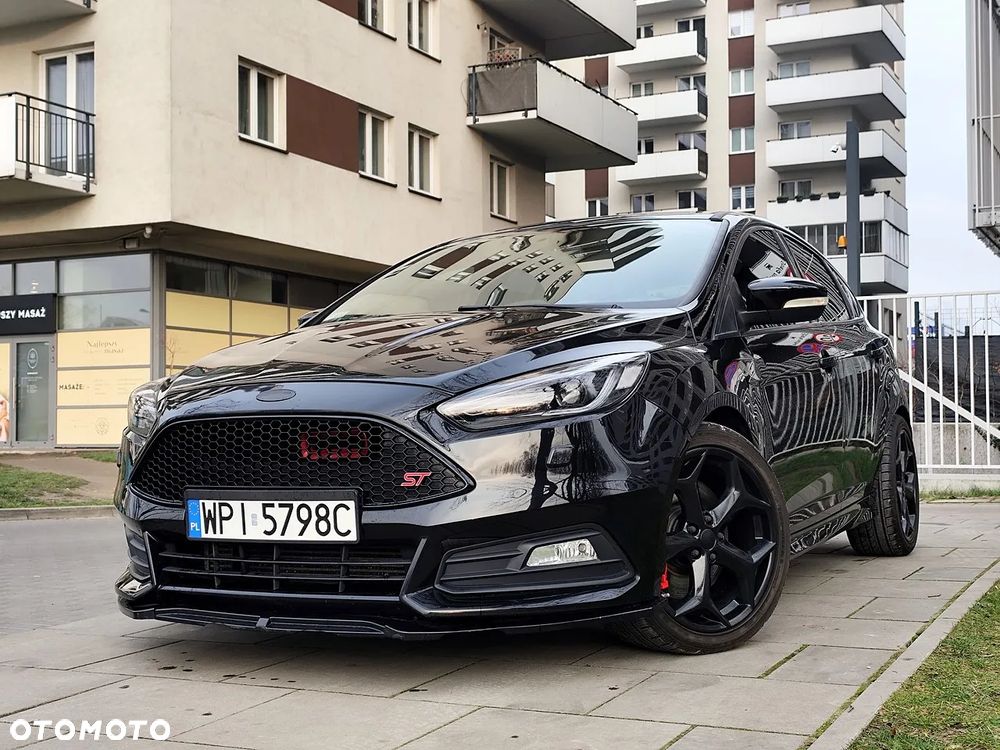 Ford Focus 2.0 EcoBoost ST - 1