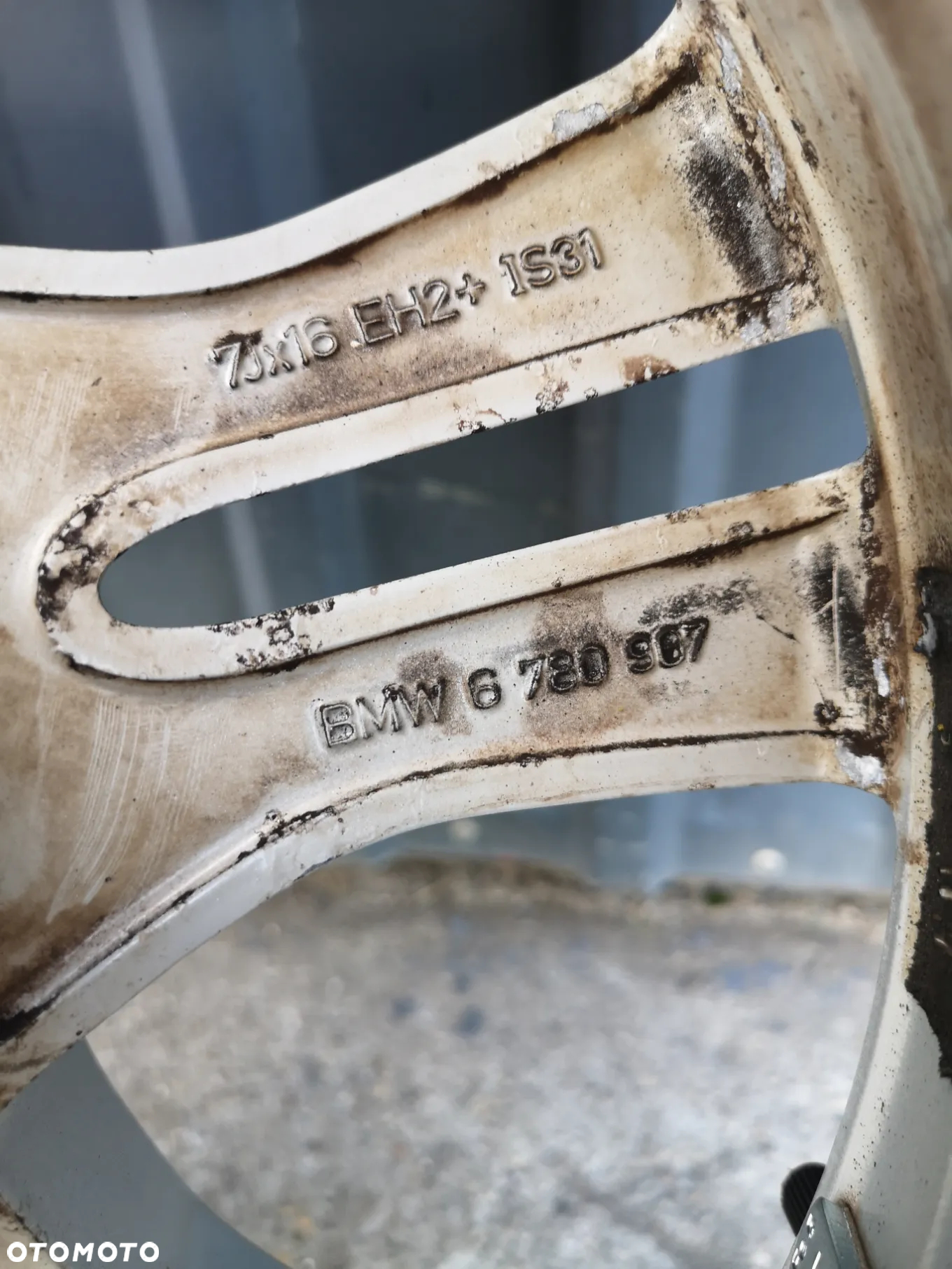 ALUFELGI BMW E90 E91 E92 F30 F31 STYLING WZ 268 16 cali 5x120 ET31 Z OPONAMI MICHELIN 5.5mm - 15