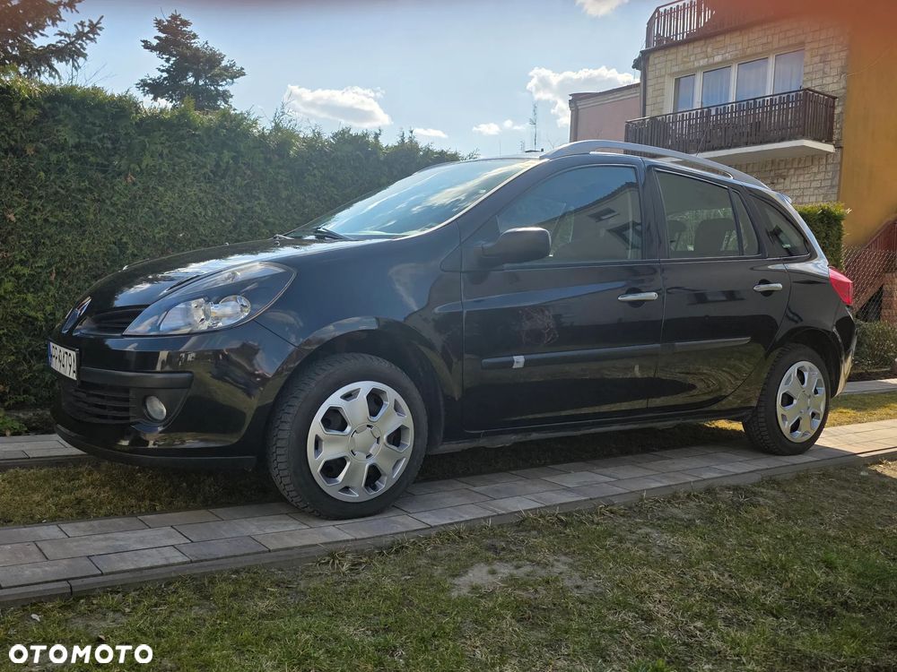 Renault Clio - 1