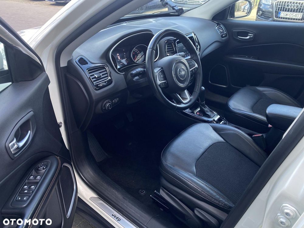 Jeep Compass 1.4 TMair Limited 4WD S&S - 9