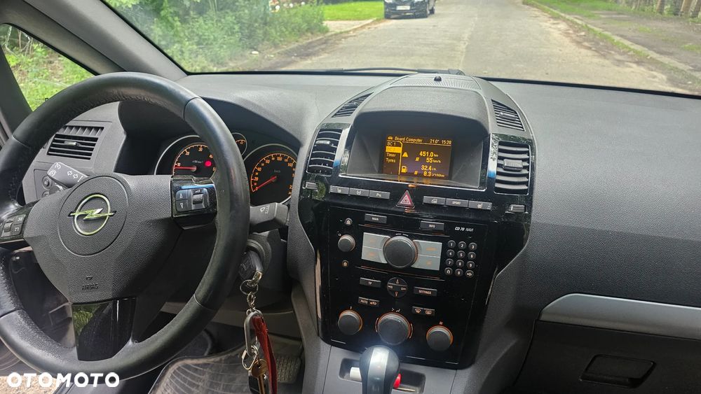 Opel Zafira 1.9 CDTI Essentia ActiveSelect - 6