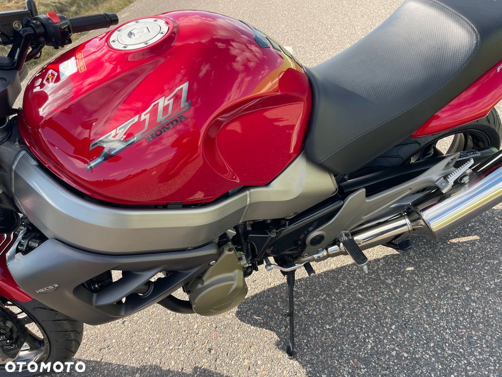 Honda X11 - 3