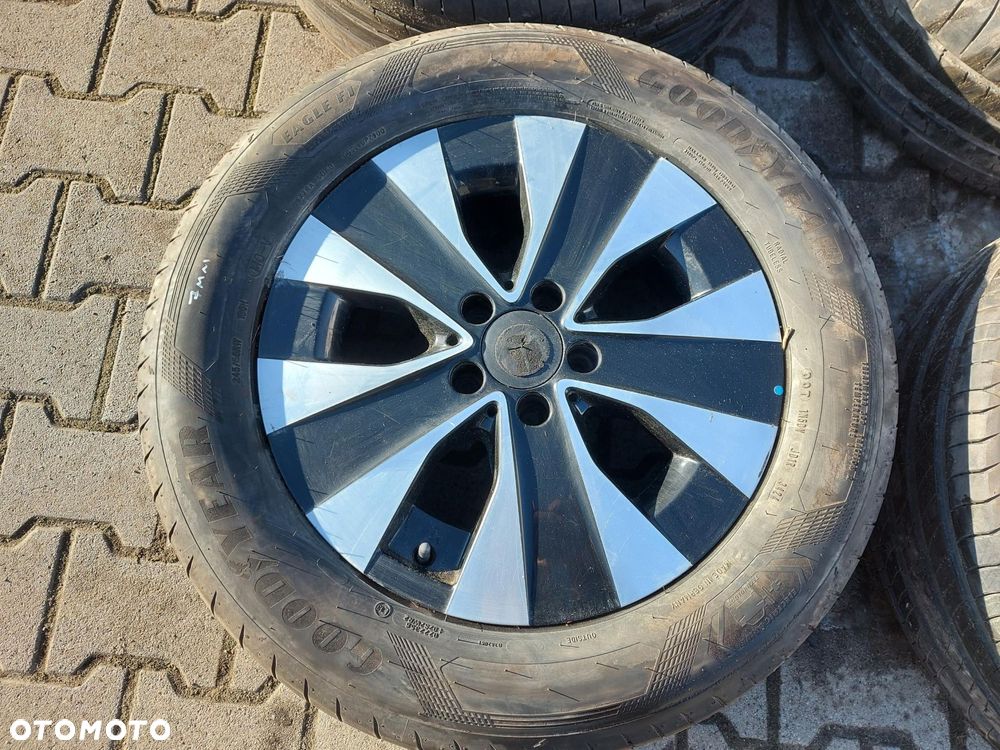 Mercedes EQV w447 V-klasa, 2021 koła felgi aluminiowe opony 17 245/45/17 - 6