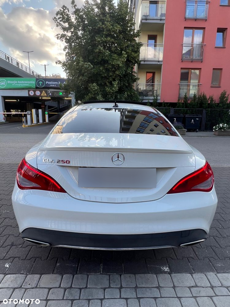 Mercedes-Benz CLA 250 7G-DCT - 5