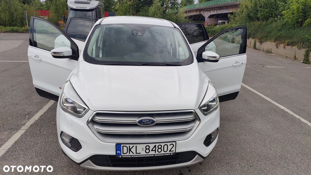 Ford Kuga 2.0 TDCi 4x4 Titanium - 2