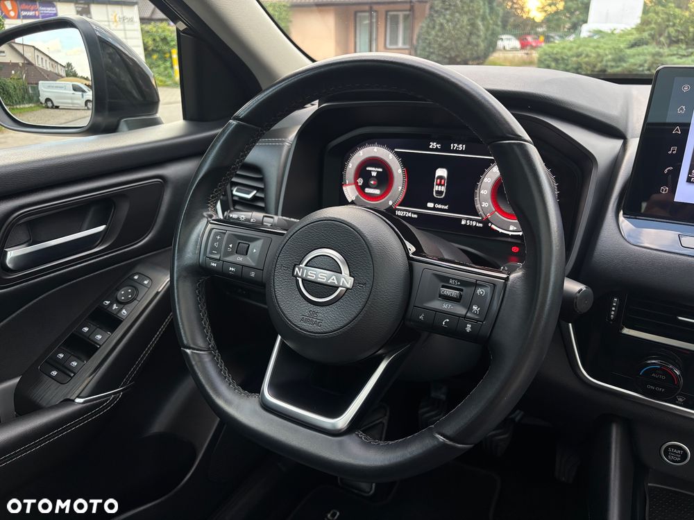 Nissan Qashqai 1.3 DIG-T mHEV N-Connecta - 29