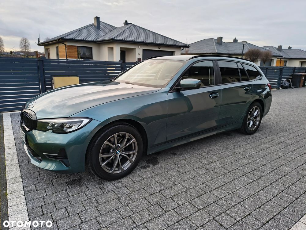 BMW Seria 3 320i Sport Line Shadow - 1