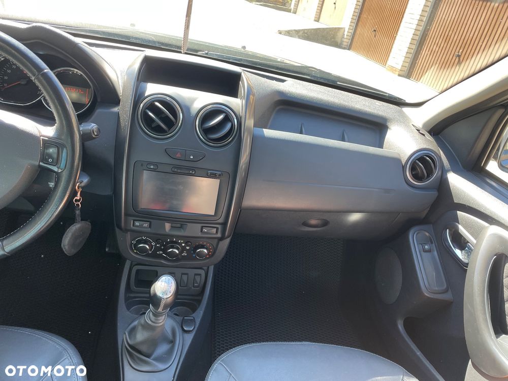 Dacia Duster 1.2 TCe Celebration - 10