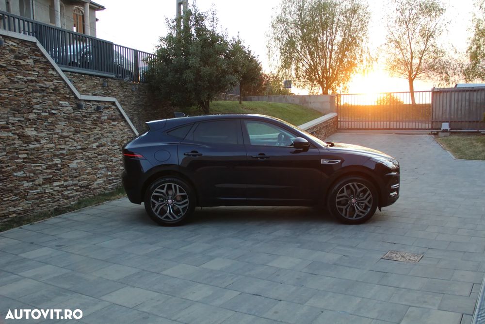 Jaguar E-Pace - 5