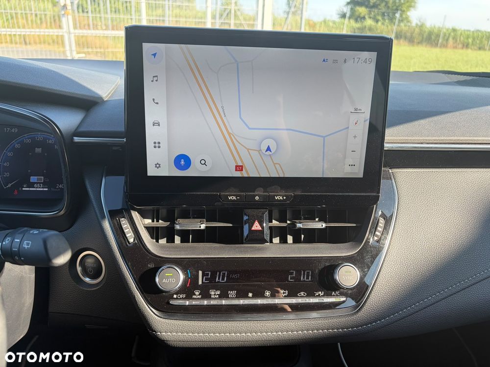 Toyota Corolla 1.8 Hybrid Comfort - 32