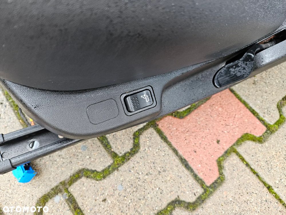 alfa romeo giulietta fotele kanapa boczki skóra - 2