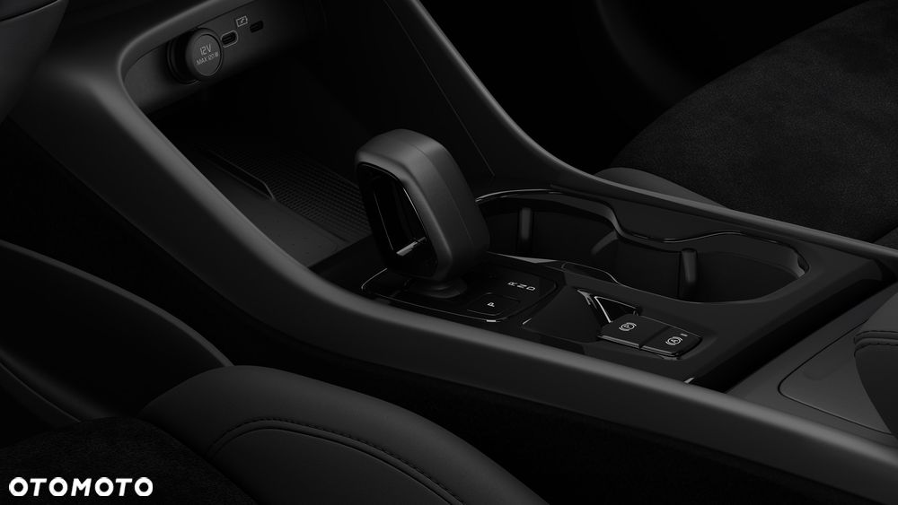 Volvo XC 40 B3 Ultra Dark - 12